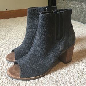TOMS Majorca Peep Tor Booties